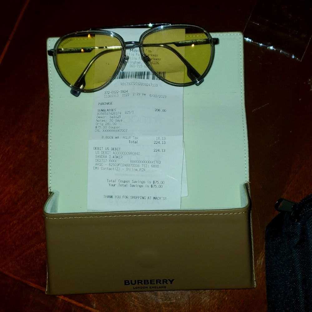 Burberry sun glasses